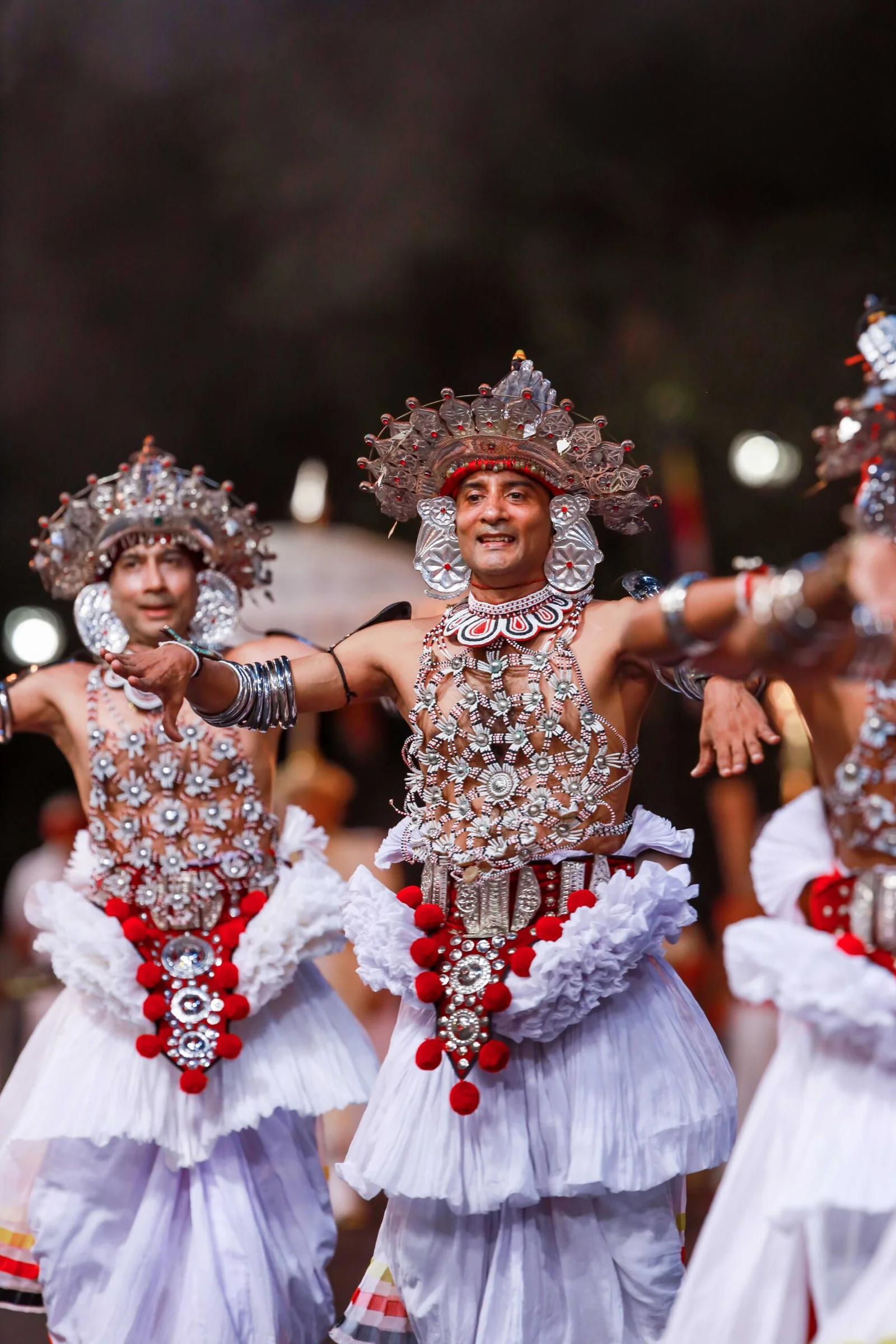 Sri Lanka’s Cultural Festivals and Performances: A Dance of Heritage and Devotion