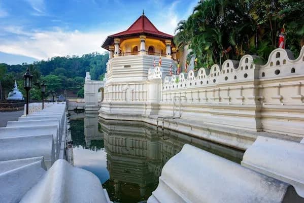 Kandy Private Day Tour from Bentota