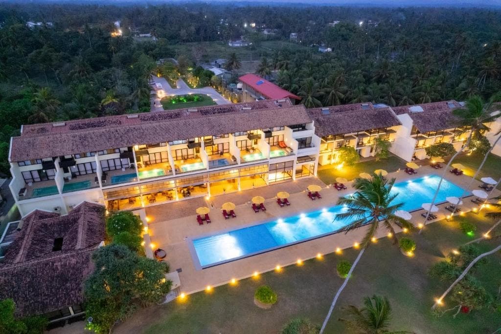Grand Beach Hotel