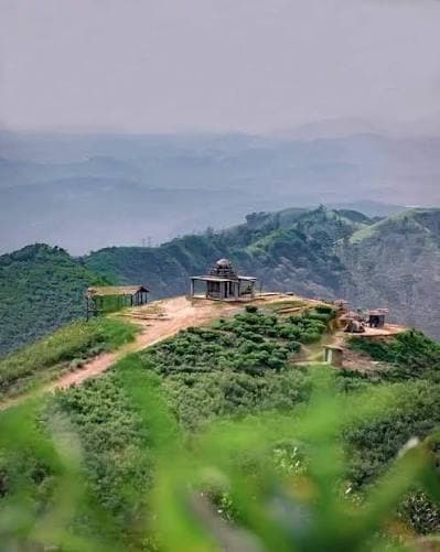 Sembuwatta Lake